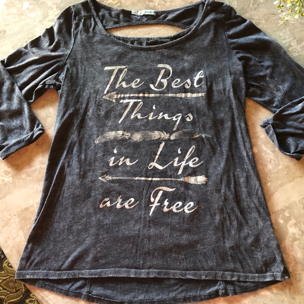 Maurice’s Like-New 3/4 Sleeve Tee